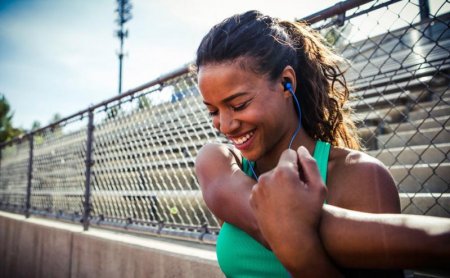 Description image for JBL Reflect Mini In-Ear Sport Headphones BLACK