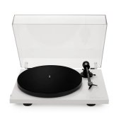 Triangle Lunar 1 Manual Turntable CREAM
