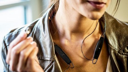Description image for Klipsch X12BTNECKB Neckband Bluetooth In-Ear Headphone