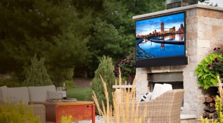 Description image for Seura SE-UB4-50 50-Inch Full Sun Series 4K Ultra HD Outdoor TV