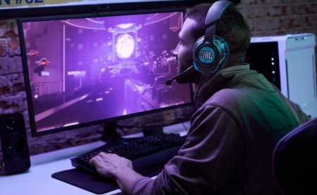 Description image for JBL QUANTUM ONE Over-ear Wired Pro Gaming Over-ear Wired Gaming Headset w/ RGB Lighting BL