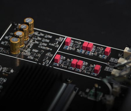 Description image for EverSolo DMP-A6 Master Gen 2 All-In-One Streamer SILVER