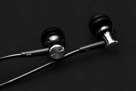 Description image for HiFiMan RE600S In-Ear Monitor/IEM V2