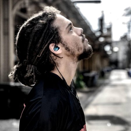 Description image for Shure AONIC 215 Sound Isolating Earphones w Dynamic Microdriver BLUE