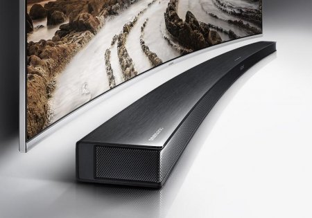 Description image for Samsung HW-M4500 2.1-Channel Curved Soundbar System with Wireless Subwoofer BLACK
