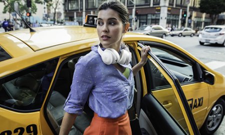 Description image for JBL Everest 700 Over-the-ear Wireless Bluetooth Headphones BLACK