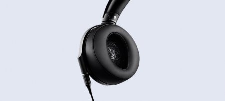 Description image for SONY MDR-Z1R WW2 Signature Hi-Res Headphone BLACK