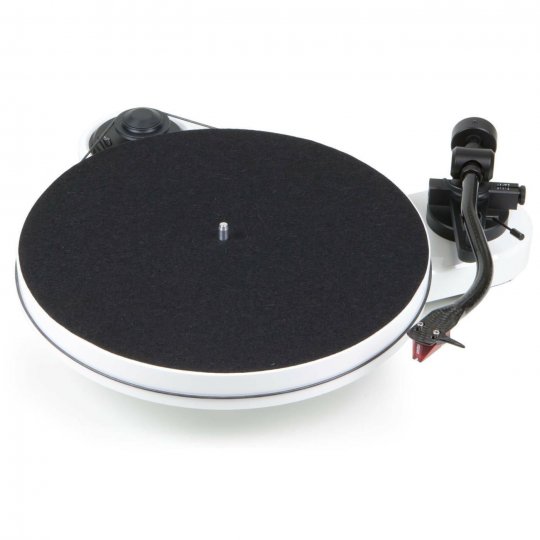 Pro-ject PJ50435407 RPM 1 Carbon 2M-Red Turntable Piano WHITE
