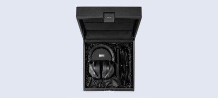 Description image for SONY MDR-Z1R WW2 Signature Hi-Res Headphone BLACK