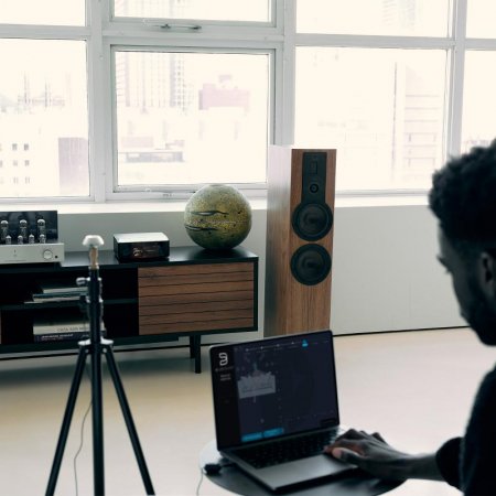 Description image for Bluesound High-Performance Omni-Directional Room Calibration Kit Microphone for Dirac Live