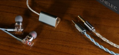 Description image for DiDi HiFi TC44B 2.5mm/4.4mm Balance Audio Adapter LIGTNING CONNECTION