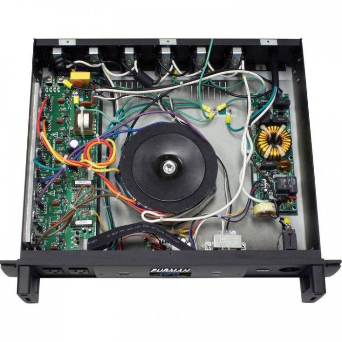Furman P-2400 AR Voltage Regulator/Power Conditioner - Click Image to Close