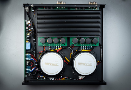 Description image for Musical Fidelity M6x 250.4/2 Bridgable Multichannel Power Amp SILVER