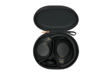 WH-1000XM4 in carrying case with cable