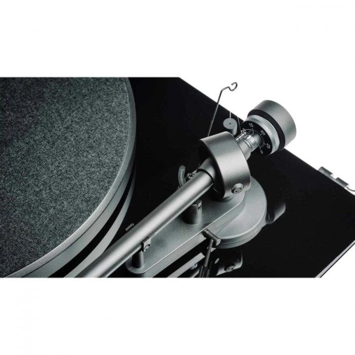 Pro-Ject Debut III Phono Wireless Bluetooth Turntable with Pre-adjusted Ortofon OM5e BLACK - Click Image to Close