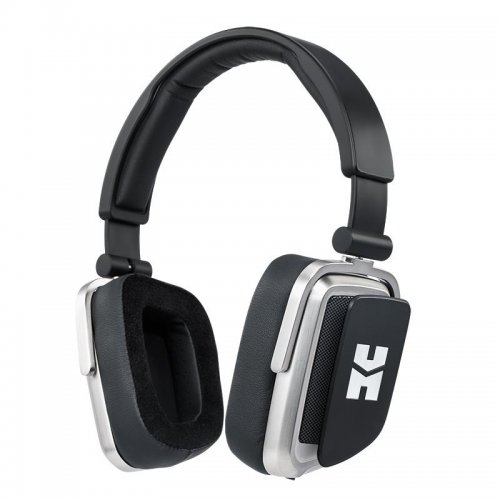 closed back planar magnetic headphones