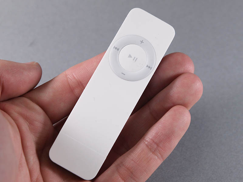 512MB MP3 Player / iP'd Shuffle Clone