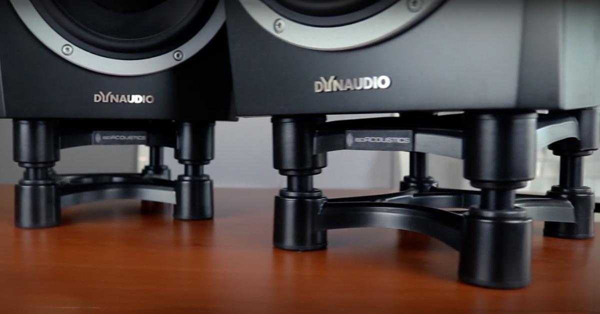 Stands & Mounts