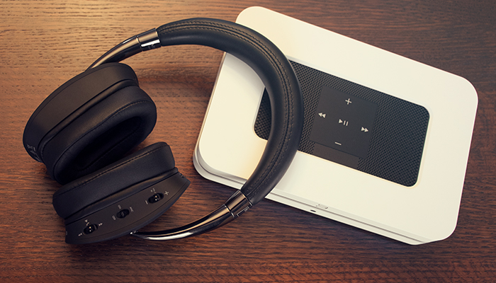 NODE 2i Feature 2 - White Node 2i with HP70 Headphones v2 700x400px Bluetooth headphones, music streamer