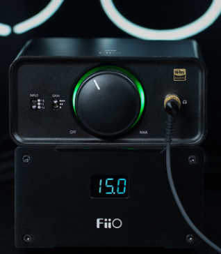 Description image for FiiO PL50 Linear Power Supply Regulated and Low-Noise AC Adaptor
